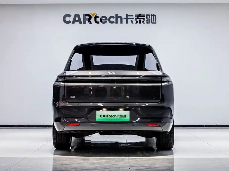 Li-xiang L