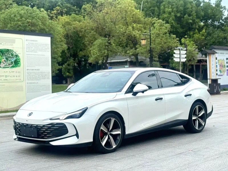 Mg Sedan