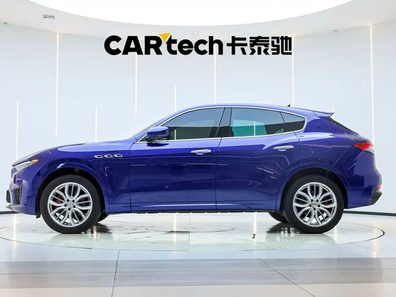 Maserati Suv