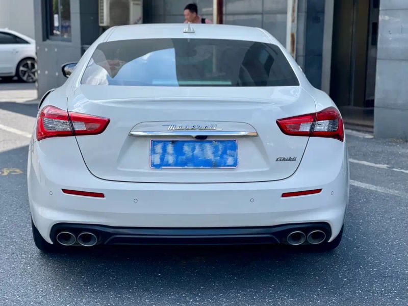Maserati Suv