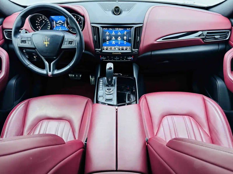 Maserati Suv