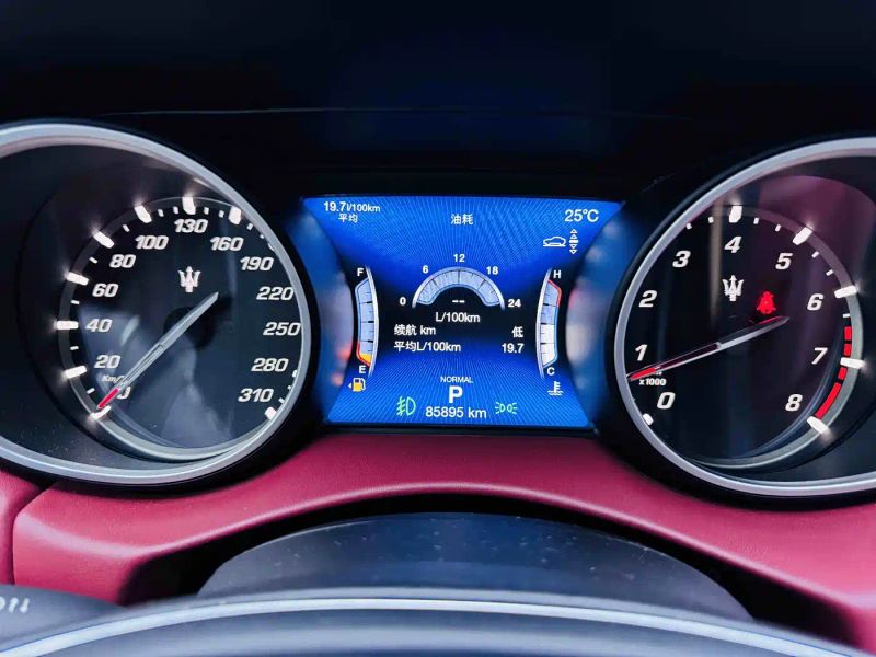 Maserati Suv