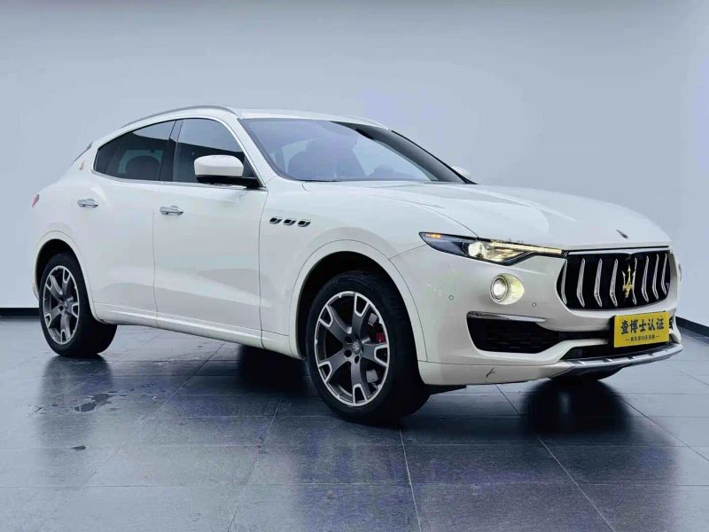 Maserati Suv