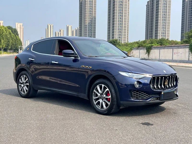 Maserati Suv