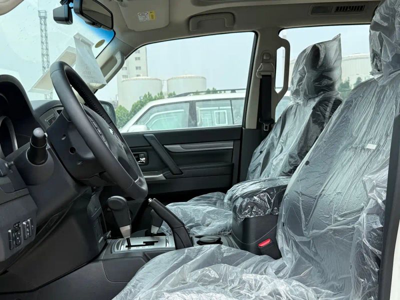 Ouland Pajero-import