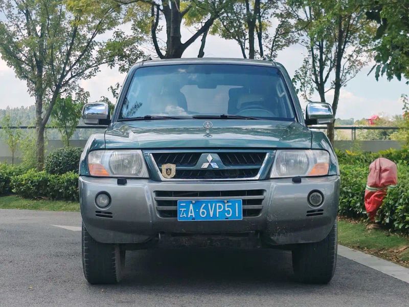 Ouland Pajero