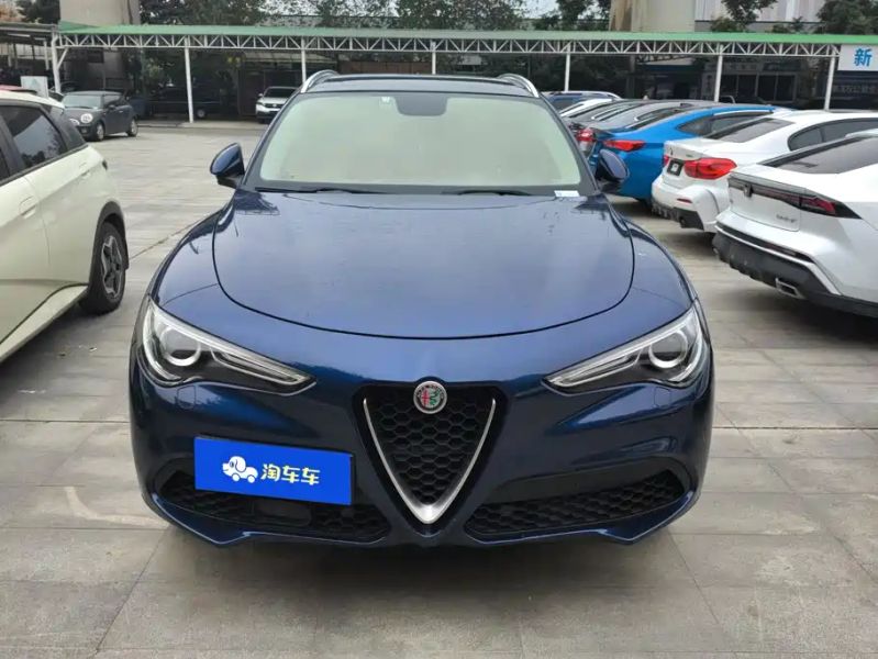 Stelvio Stelvio