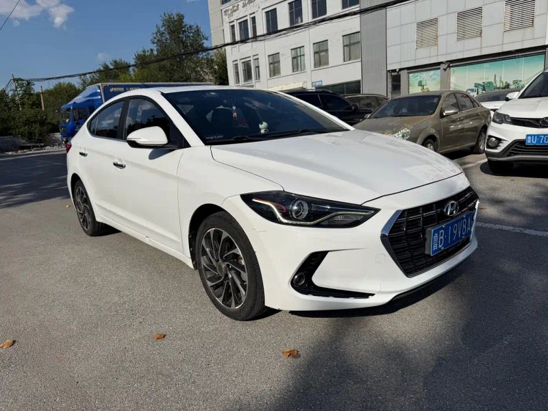 Tucson Elantra