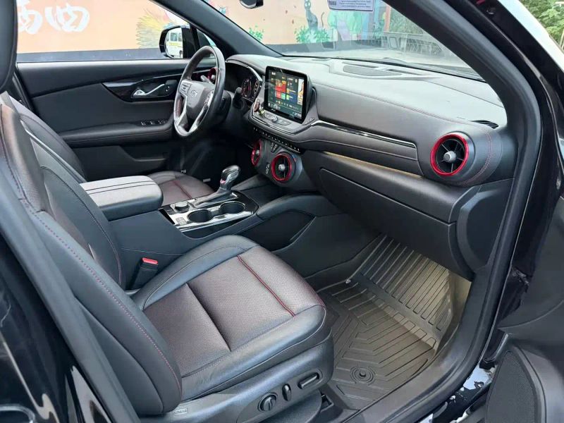 Malibu Blazer