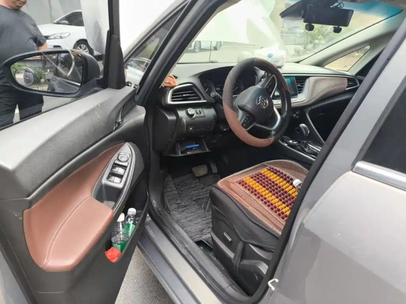 Buick Gl6