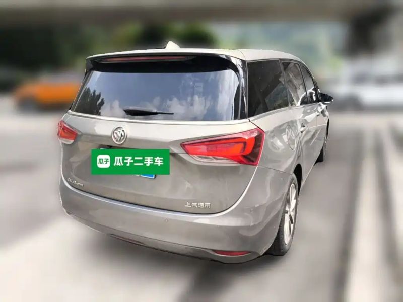 Buick Gl6