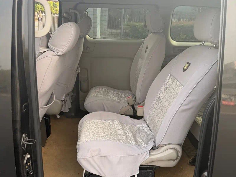 Tanlu Nv200