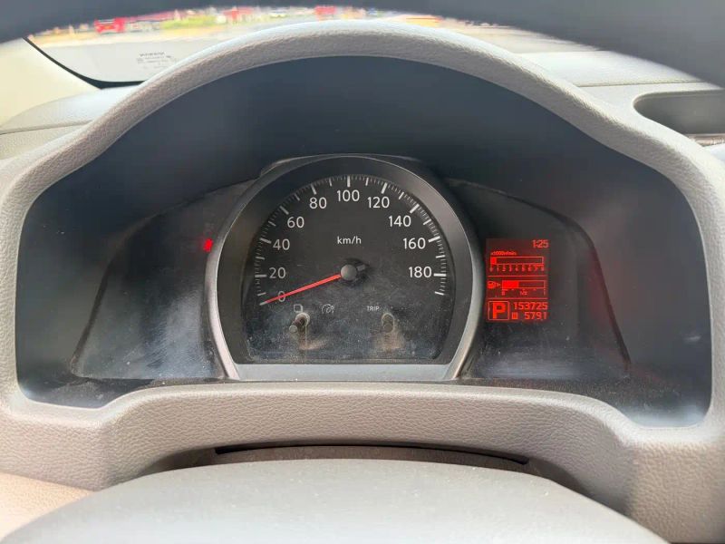 Tanlu Nv200
