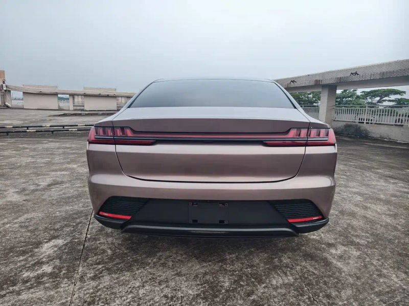 Byd Han