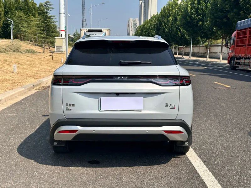Byd Ultra