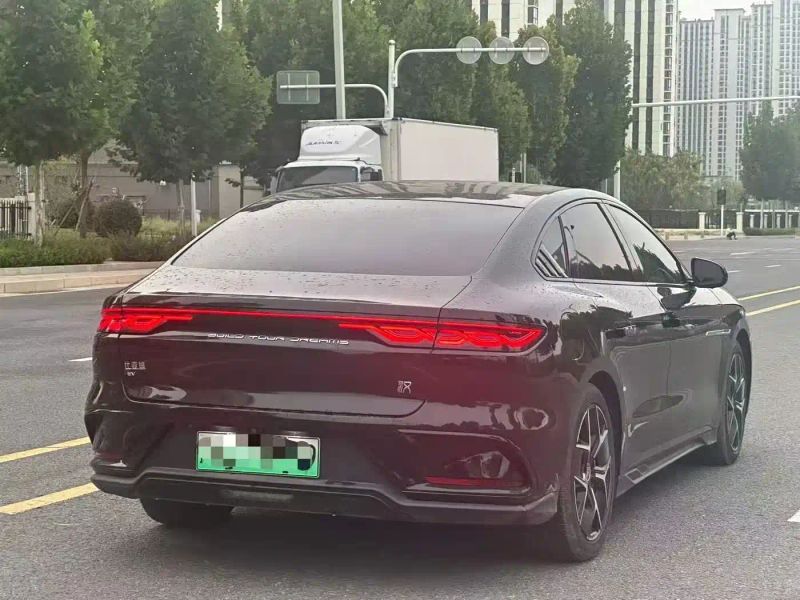 Byd Han