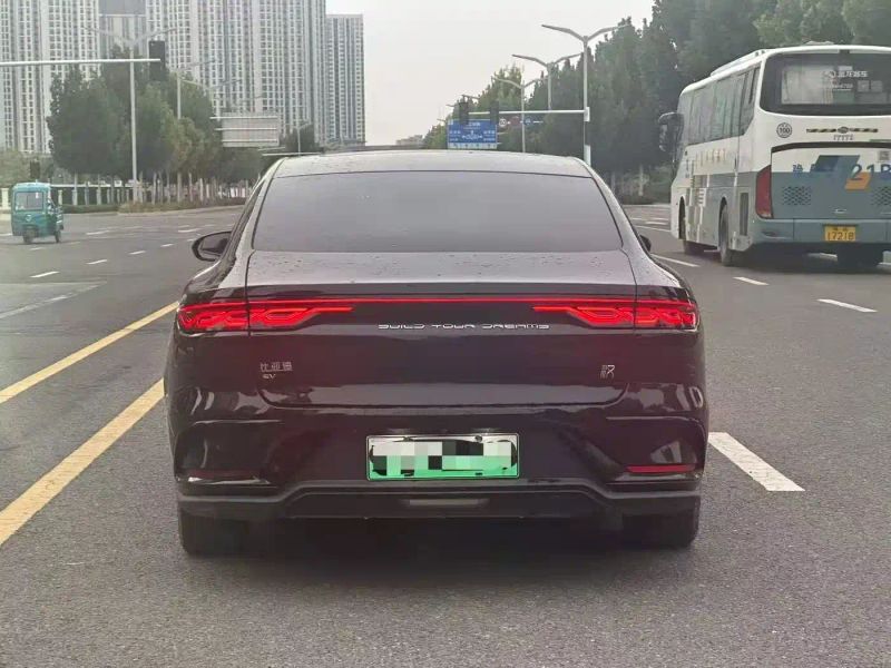 Byd Han