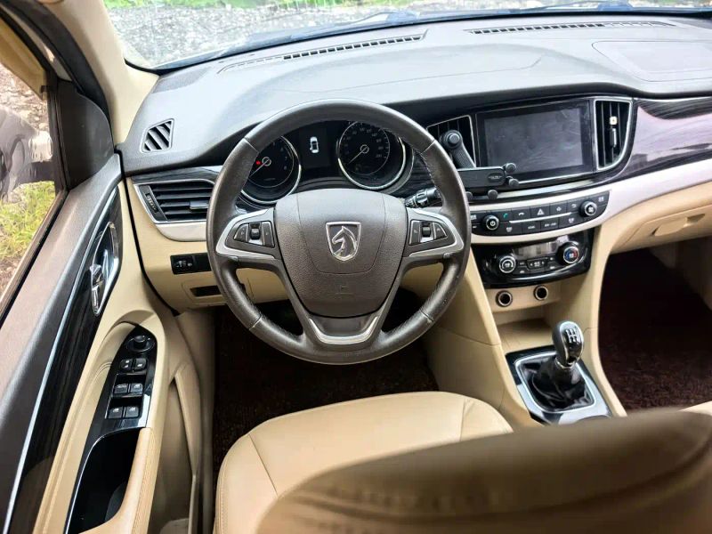 Baojun Mpv