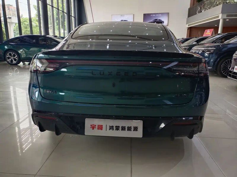 Luxeed 智界s7