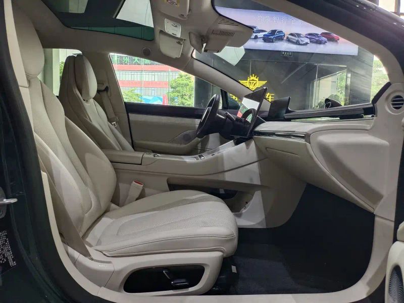 Luxeed 智界s7