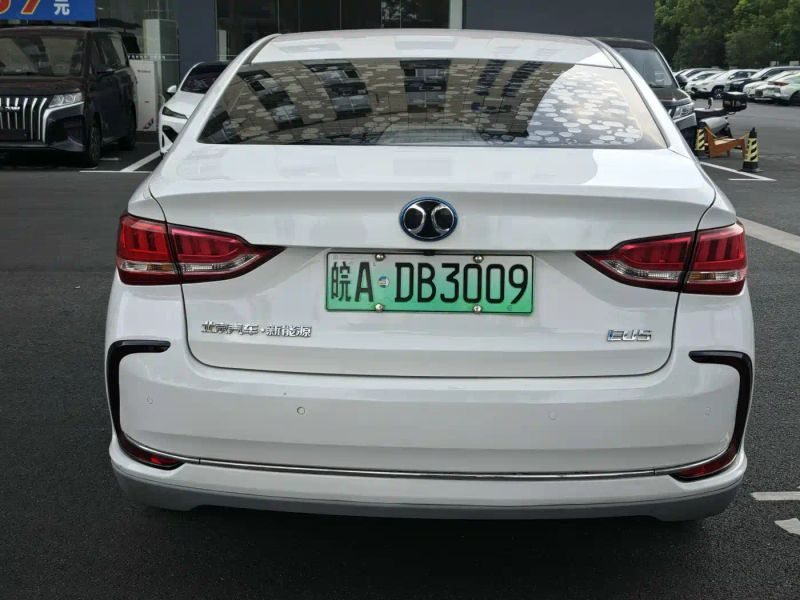 Zhixing Eu5