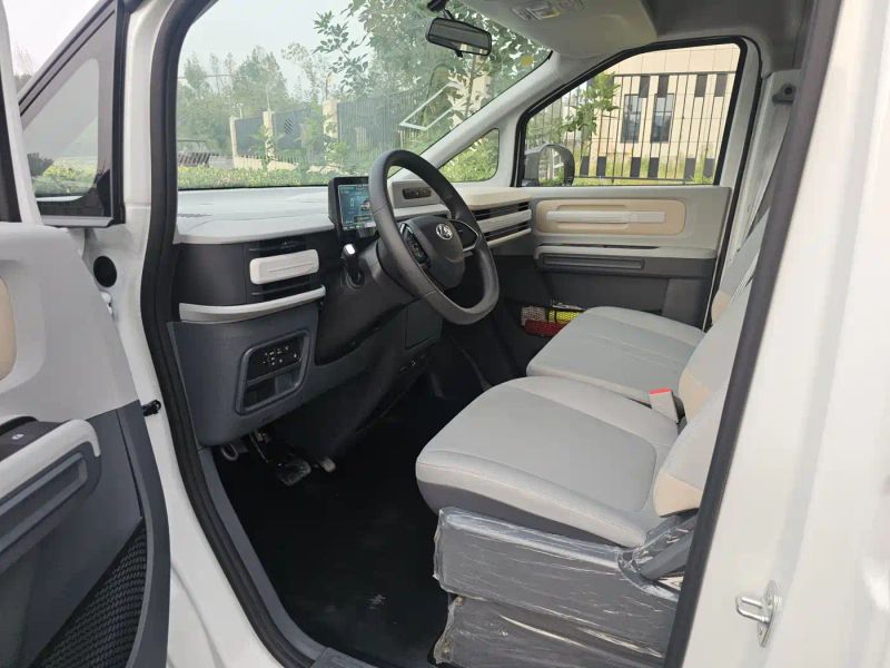Saic-maxus V1