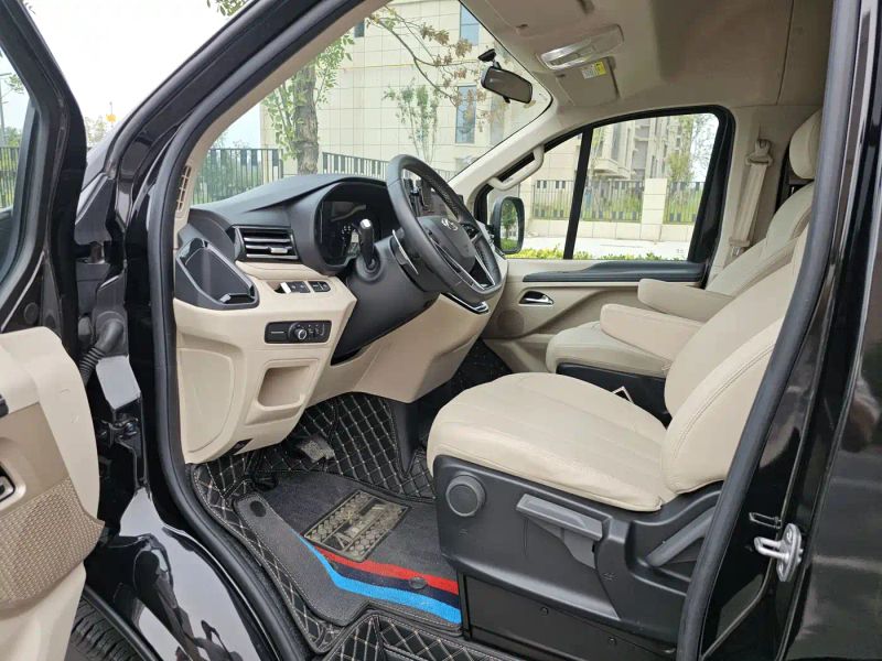 Saic-maxus V70