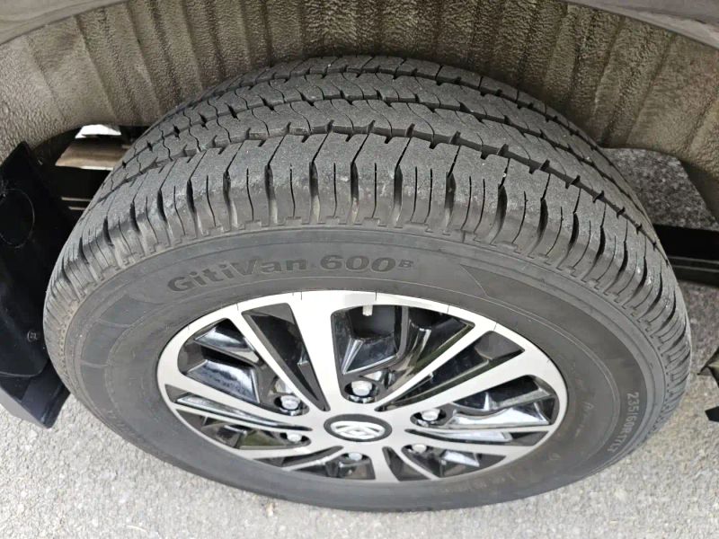 Saic-maxus V70