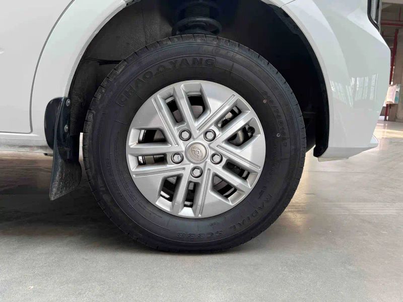 Saic-maxus V80