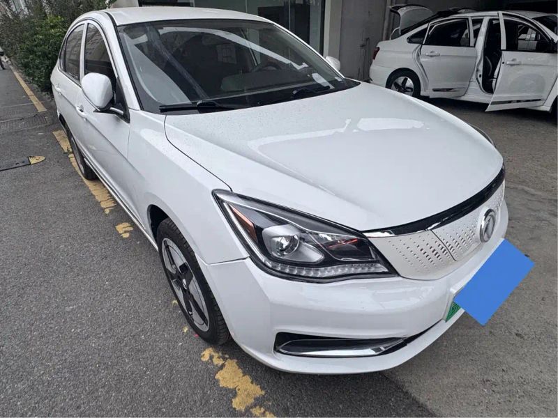 Yixuan E70