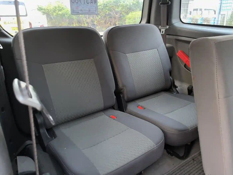 Rui qi 6 Minivan