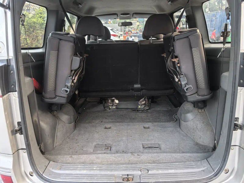 Rui qi 6 Minivan