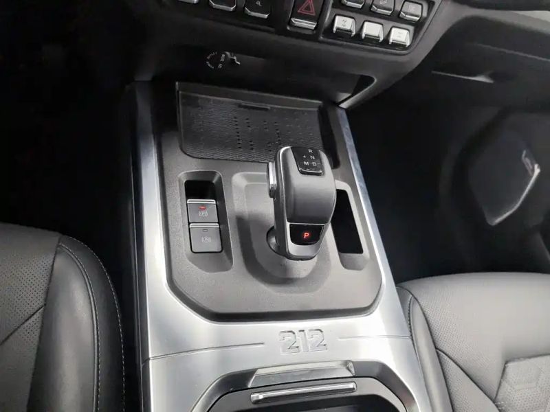 Auto 212