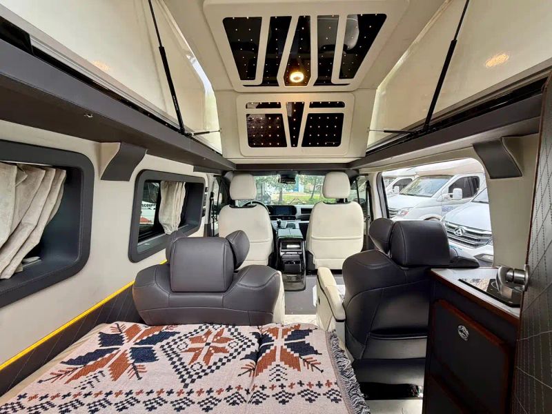 Explorer T6
