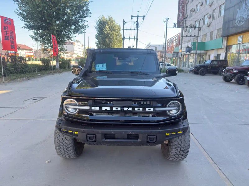 Explorer Bronco