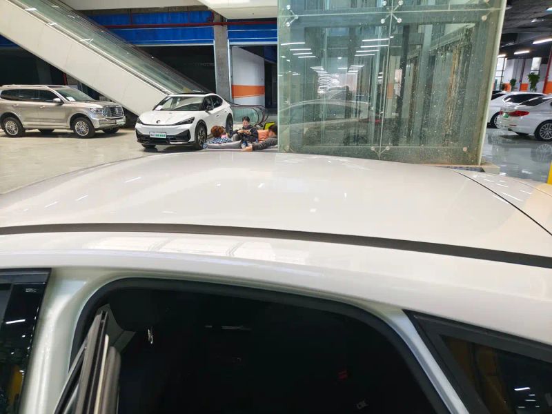 Explorer Focus