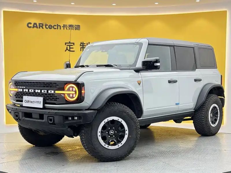 Explorer Bronco