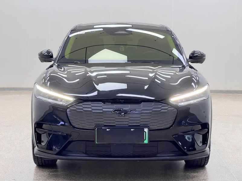 Explorer Mach-e