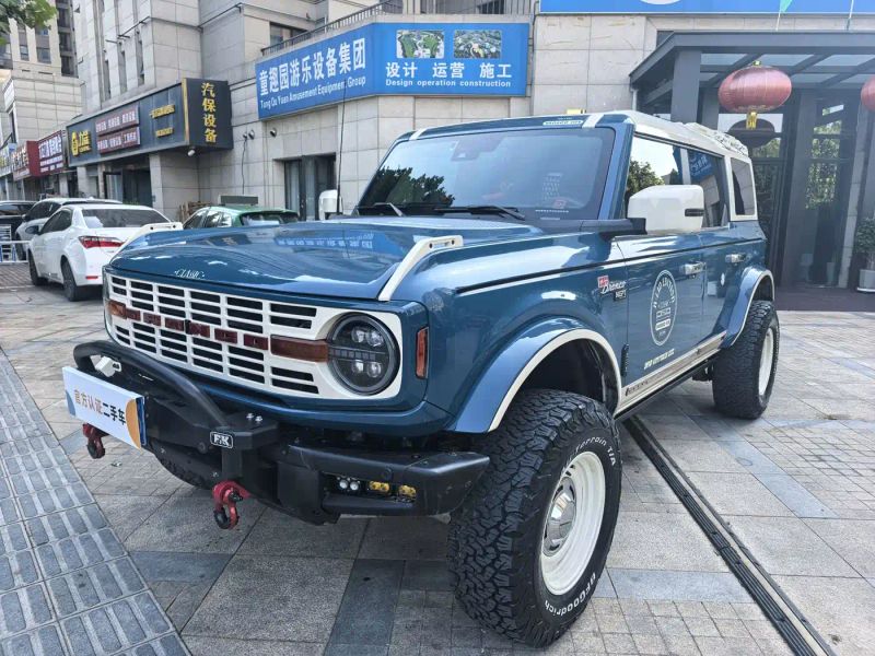 Explorer Bronco