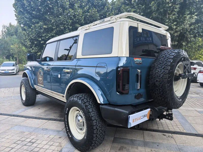 Explorer Bronco