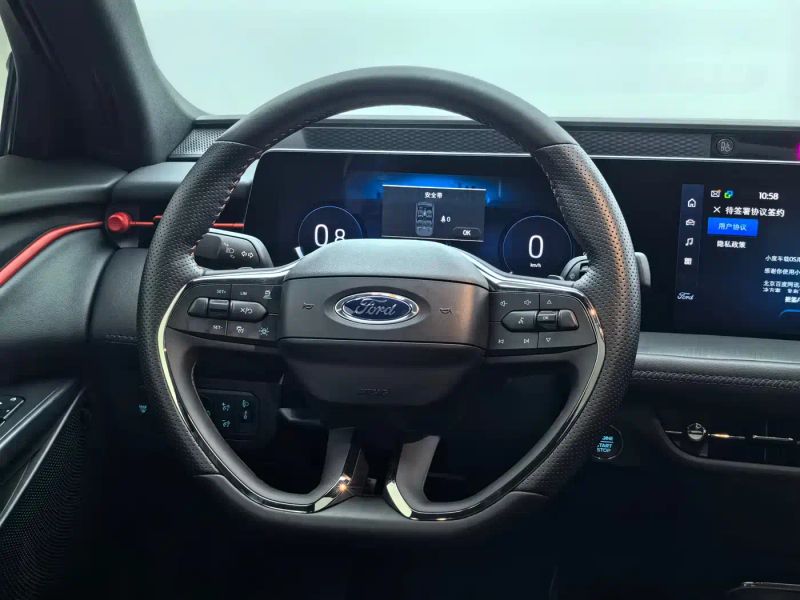 Explorer Sedan