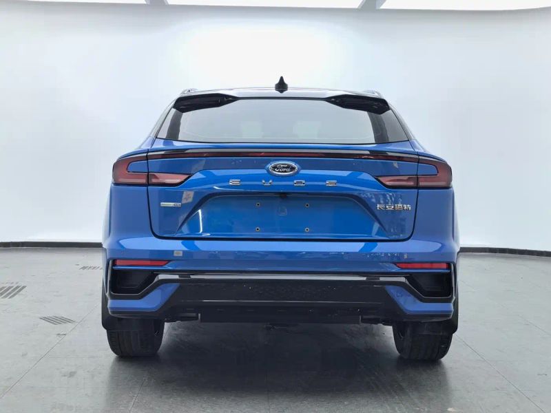 Explorer Sedan