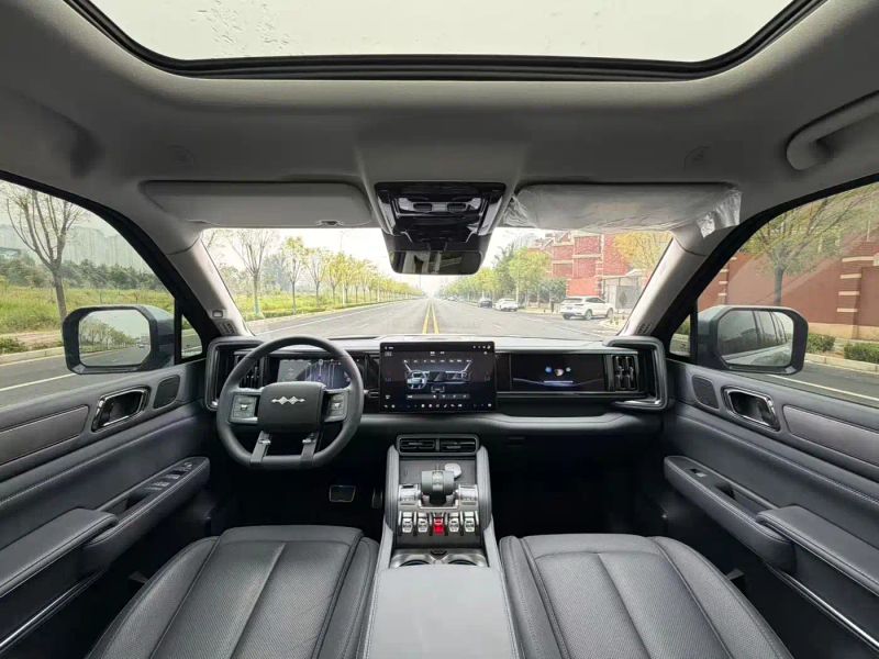 Leopard Suv