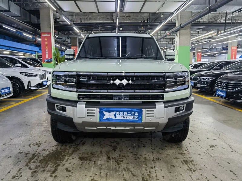 Leopard Suv