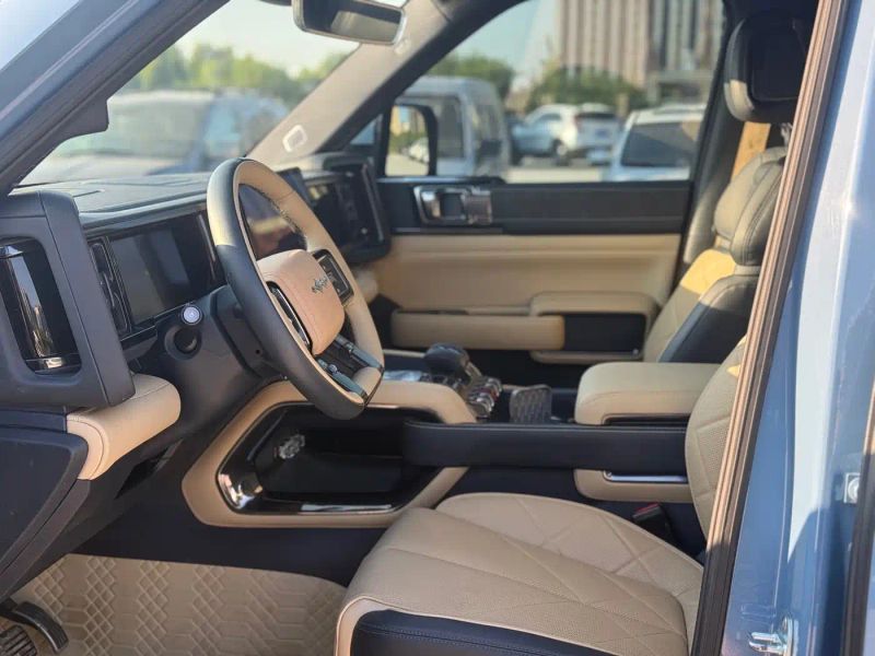 Leopard Suv