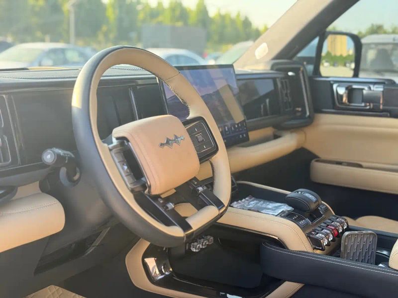 Leopard Suv
