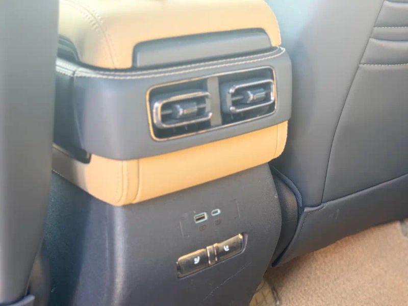 Leopard Suv