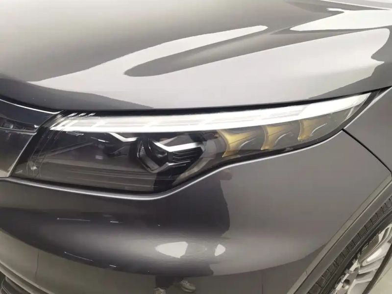 Qoros 5