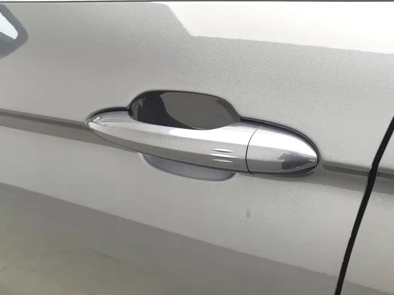 Qoros 5