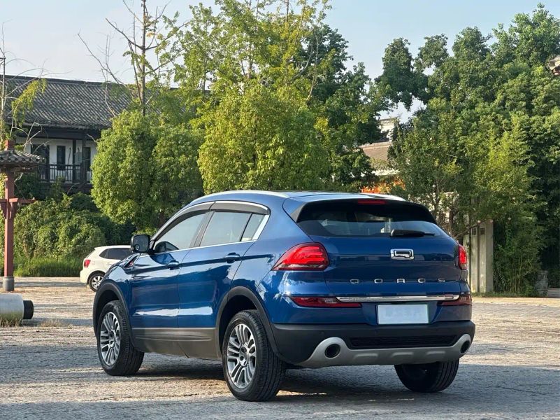 Qoros 5